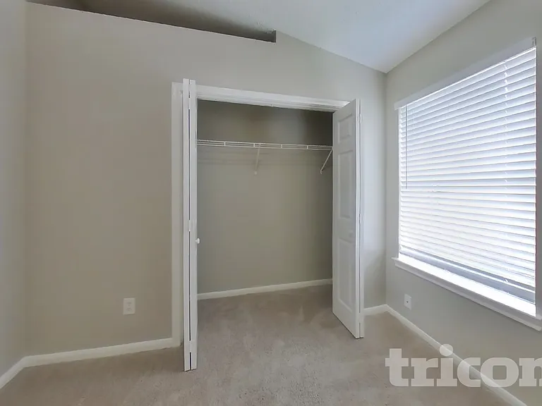 3215 Boynton Dr — Photo 10