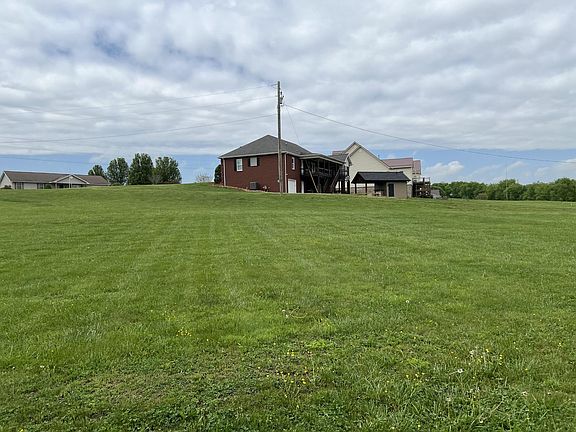 2nd image of 1907 Oneil Rd
