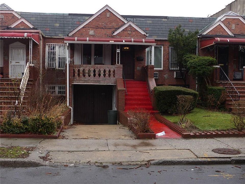 1st image of 303 E 48th St