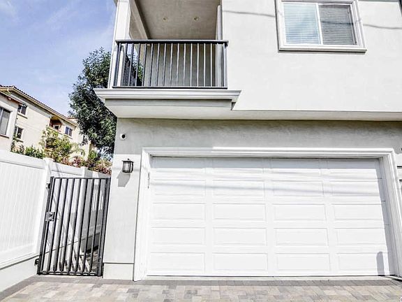 2nd image of 524 E Angeleno Ave #102