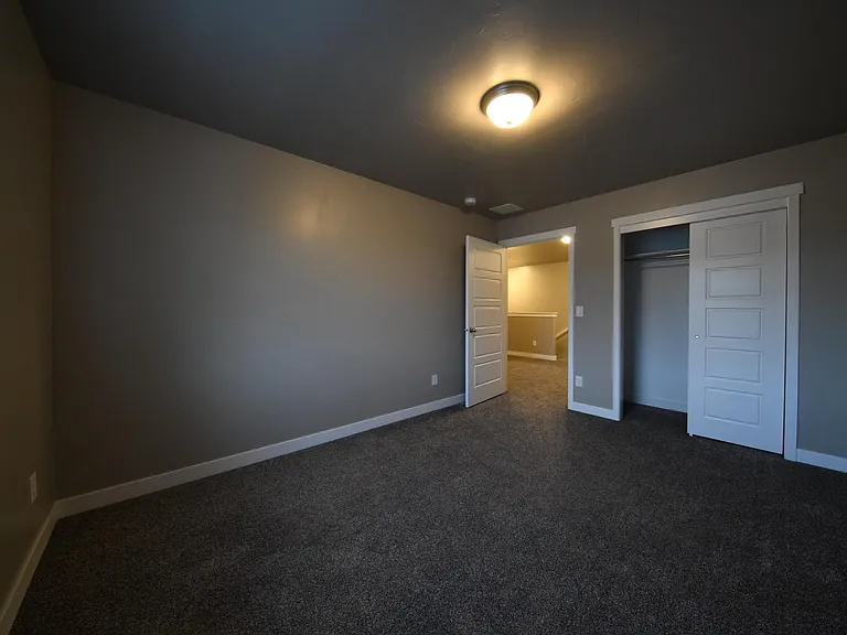 1391 W Bridal Veil Dr — Photo 17