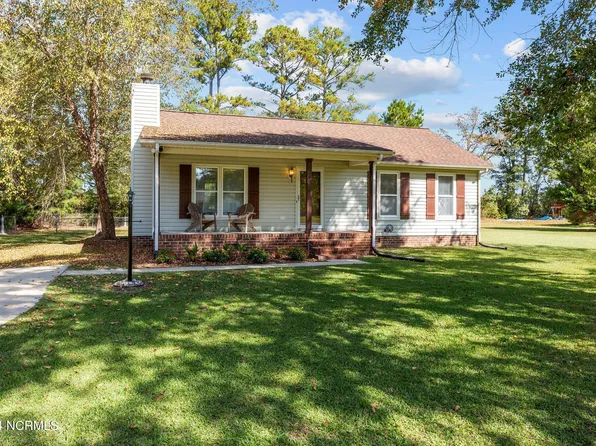 1406 Huckleberry Lane, Winterville, NC 28590