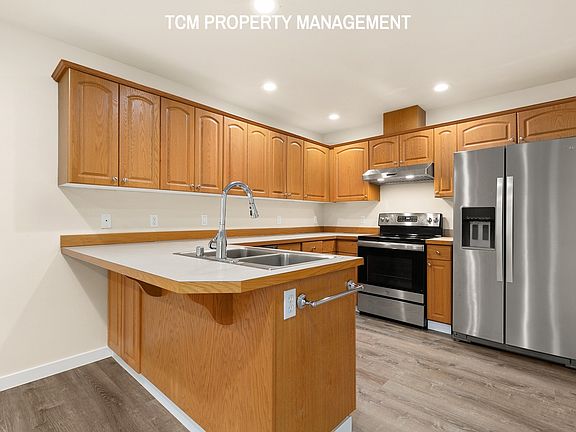 3rd image of 26720 19th Ave S