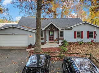 7437 W Snyder Rd, Warsaw, IN 46580