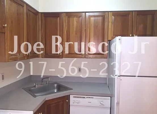 Rented by City Stop Realty | media 25