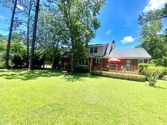 3rd image of 2710 Somerset Dr
