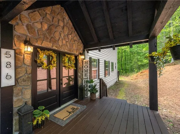 586 Pine Trl, Dahlonega, GA 30533