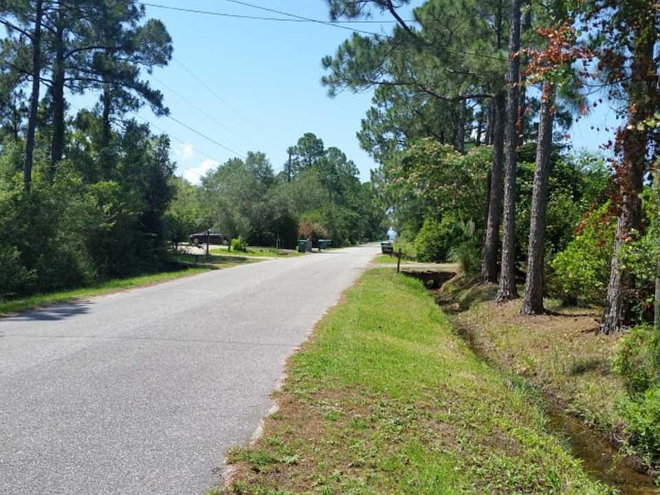 2nd image of L26 Fuller Dr