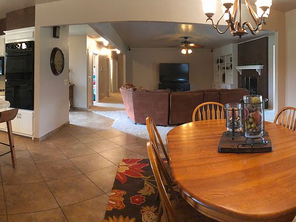 4th image of 1310 Walters Way