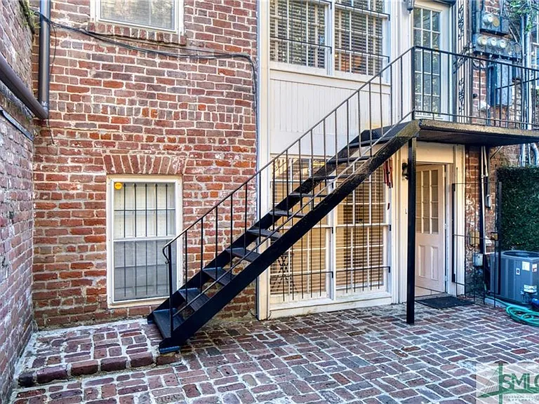 20 E Macon St — Photo 13