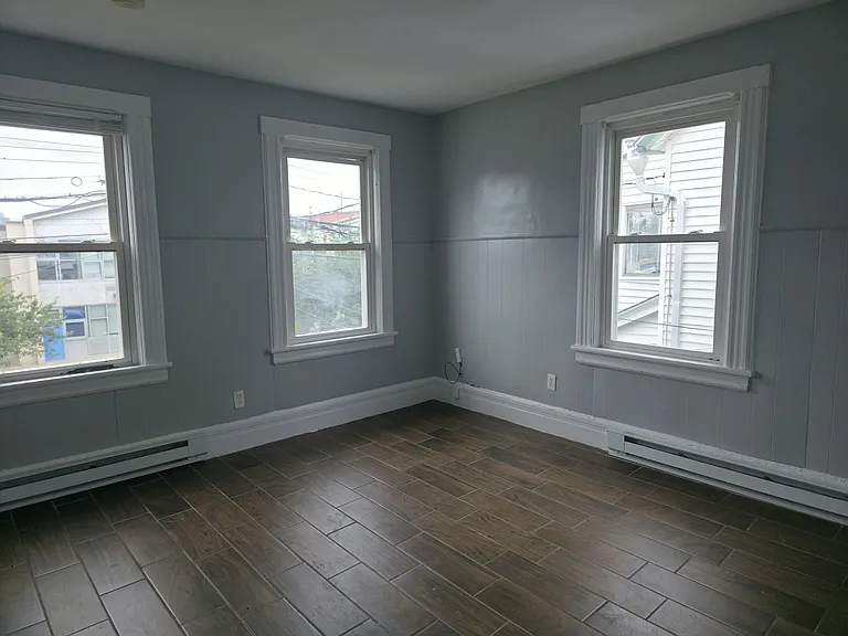 96 Lockwood Ave #2 — Photo 3