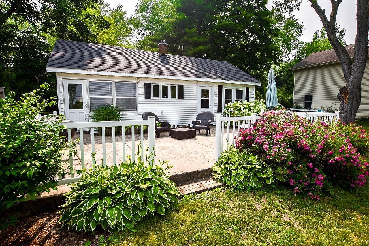 N4237 South Lakeshore Drive, Markesan, WI 53946 MLS 1958869 Zillow