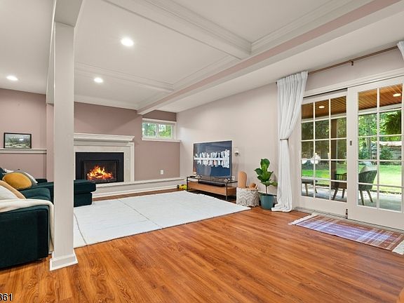 5th image of 103 Gould Rd