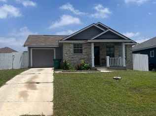 5915 Tree View St, San Antonio, TX 78220