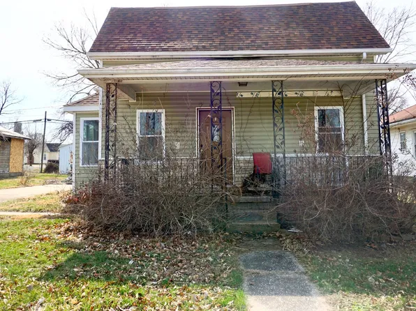504 W Randolph St, Pinckneyville, IL 62274