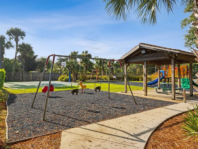 272 Chipola Cv — Photo 38