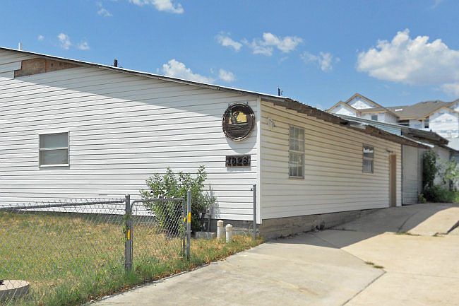 1st image of 1828 Fleischer Dr