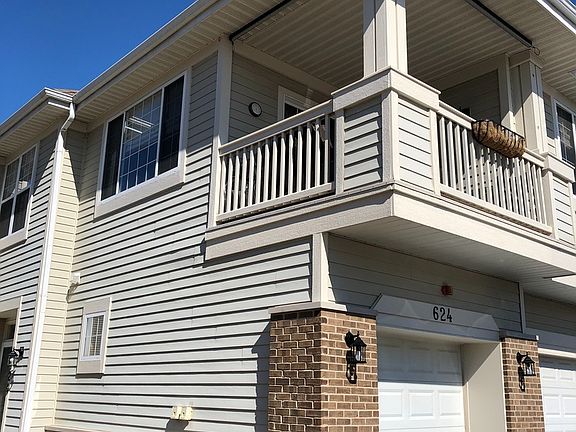 2nd image of 624 Scott Ct #624