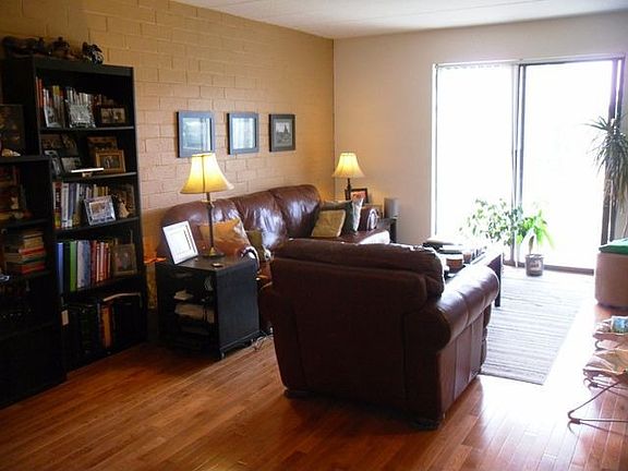 4th image of 185 Quincy Shore Dr #54