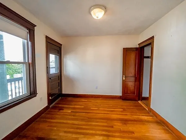 161 South St #3 — Photo 3