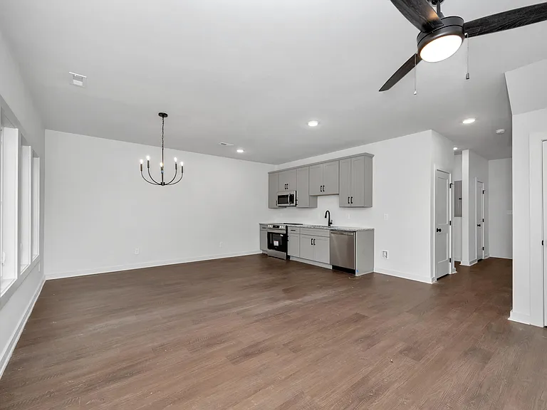 2510 Freeman Rd SW — Photo 19