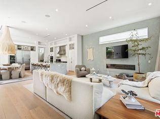 5926 S Firefly Pl, Los Angeles, CA 90094
