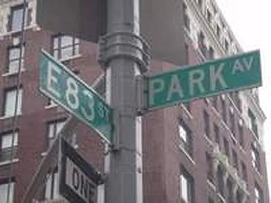 Rented by Peter Ashe | media 47