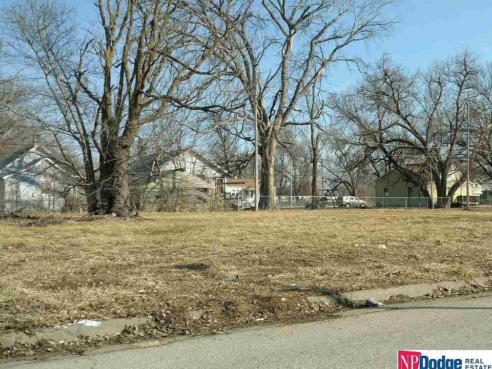 2nd image of 4001 N 26th St