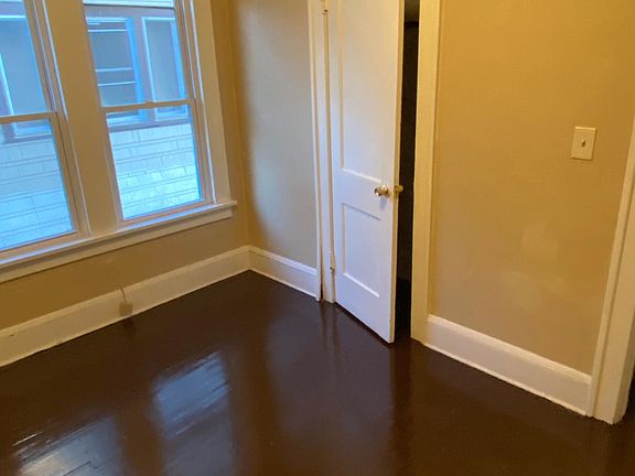 4th image of 3582 E 154th St #3584