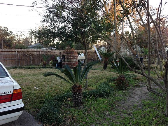 4th image of 3502 Southmore Blvd