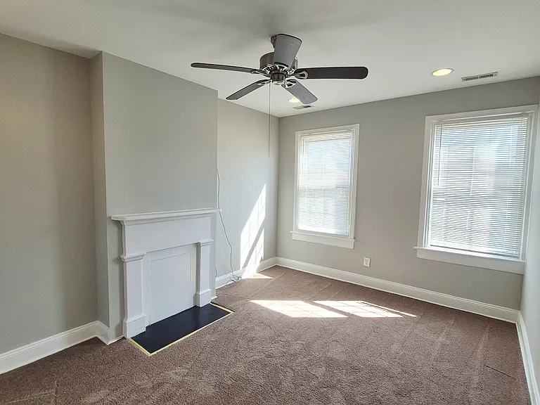 2820 Q St — Photo 18