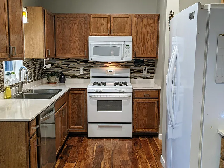 16720 Joplin Way — Photo 7