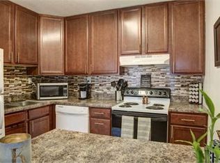 1412 W Glen Ave #2, Peoria, IL 61614
