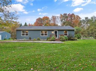 400 Paradise Rd, Central Square, NY 13036