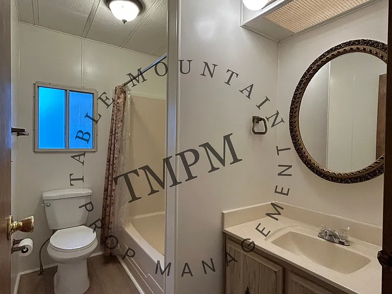 373 Lodgeview Dr — Photo 8