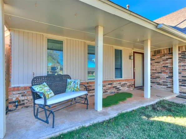12609 Whispering Hollow Dr, Oklahoma City, OK 73142
