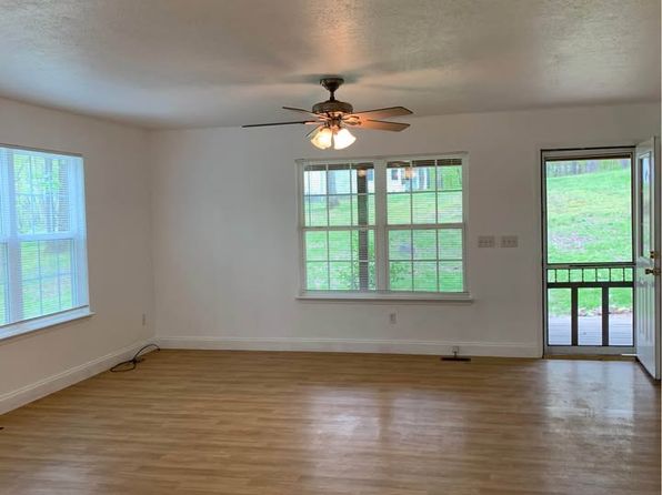 (undisclosed Address)