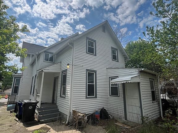 3rd image of 1245 Addison Rd