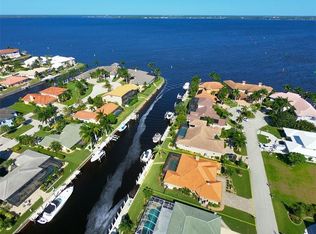 2150 Palm Tree Dr, Punta Gorda, FL 33950