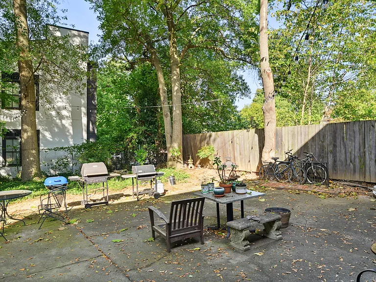 790 Ponce De Leon Pl NE #11 — Photo 14