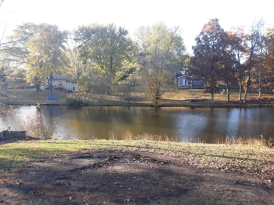 1st image of 10156 N Westlake Dr
