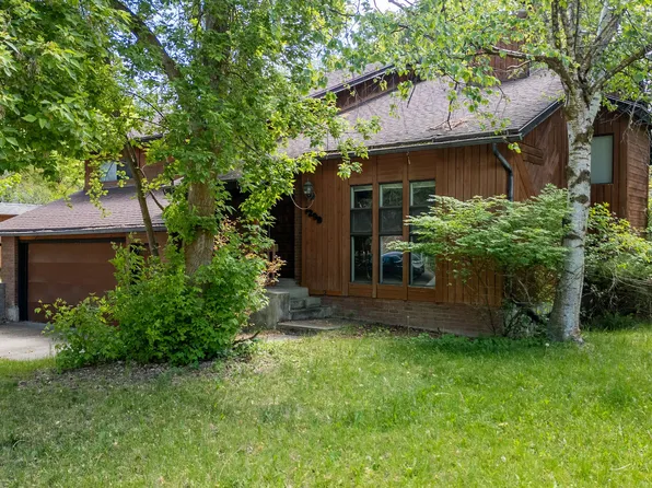 1290 Cliffside Dr, Logan, UT 84321