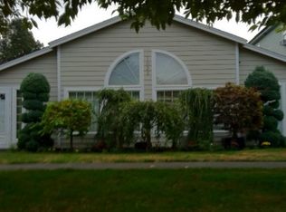 1022 17th Ave APT 3, Longview, WA 98632