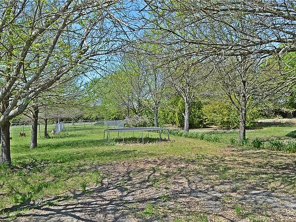 2nd image of 5630 County Road 1124