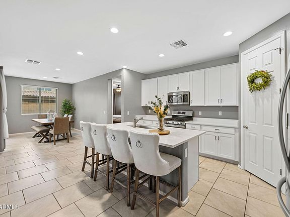 2nd image of 20852 E KINGBIRD Drive
