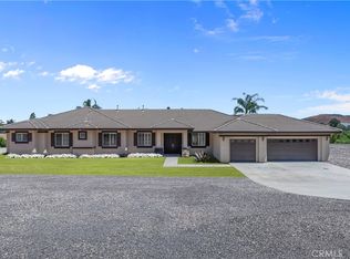 18324 Valle Pacifico Dr, Perris, CA 92570