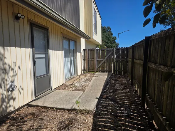 108 Badger Trl #3, Lafayette, LA 70508