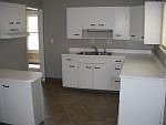 5th image of 2325 Martin Ave