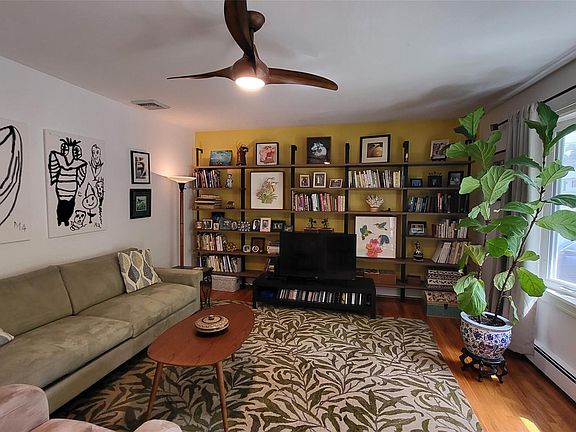 5th image of 63 Phillips Street