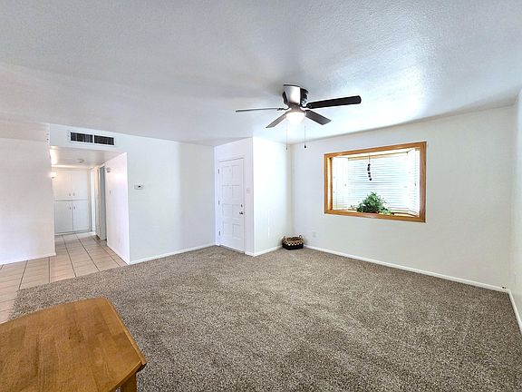 4th image of 11541 Angelina Pl NE